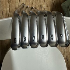 포지드스타플러스 아이언 5-P (준신품/캐비어그립)