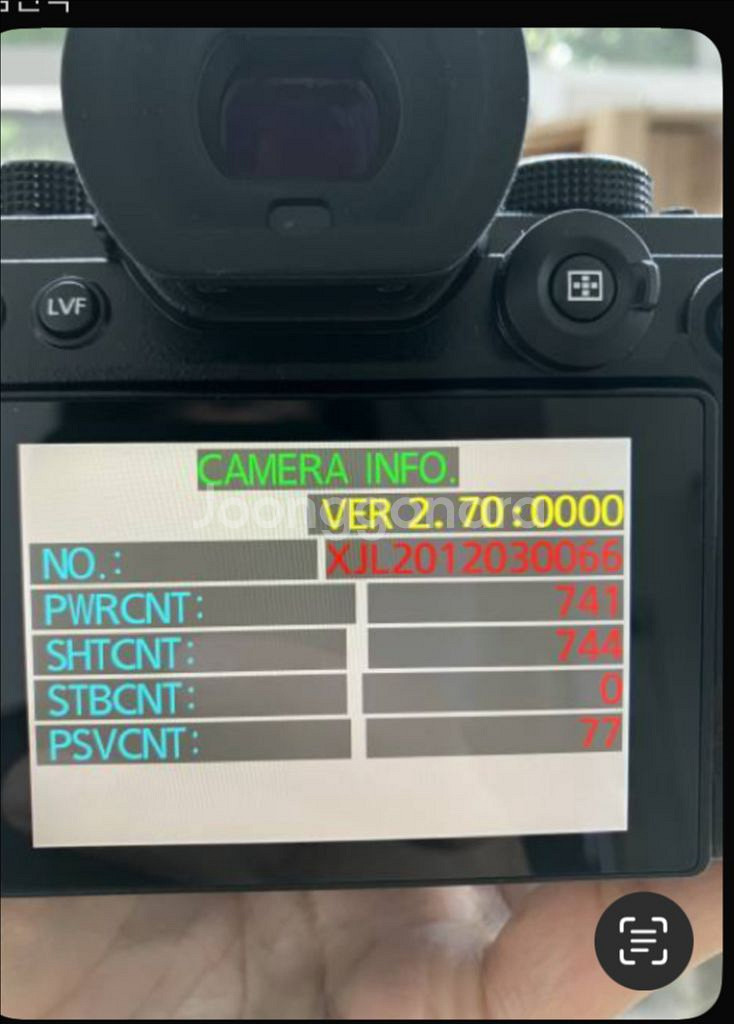 Panasonic LUMIX S5 + 20-60mm--5