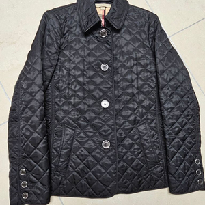 버버리 브릿 퀼팅 자켓(블랙, 스몰)