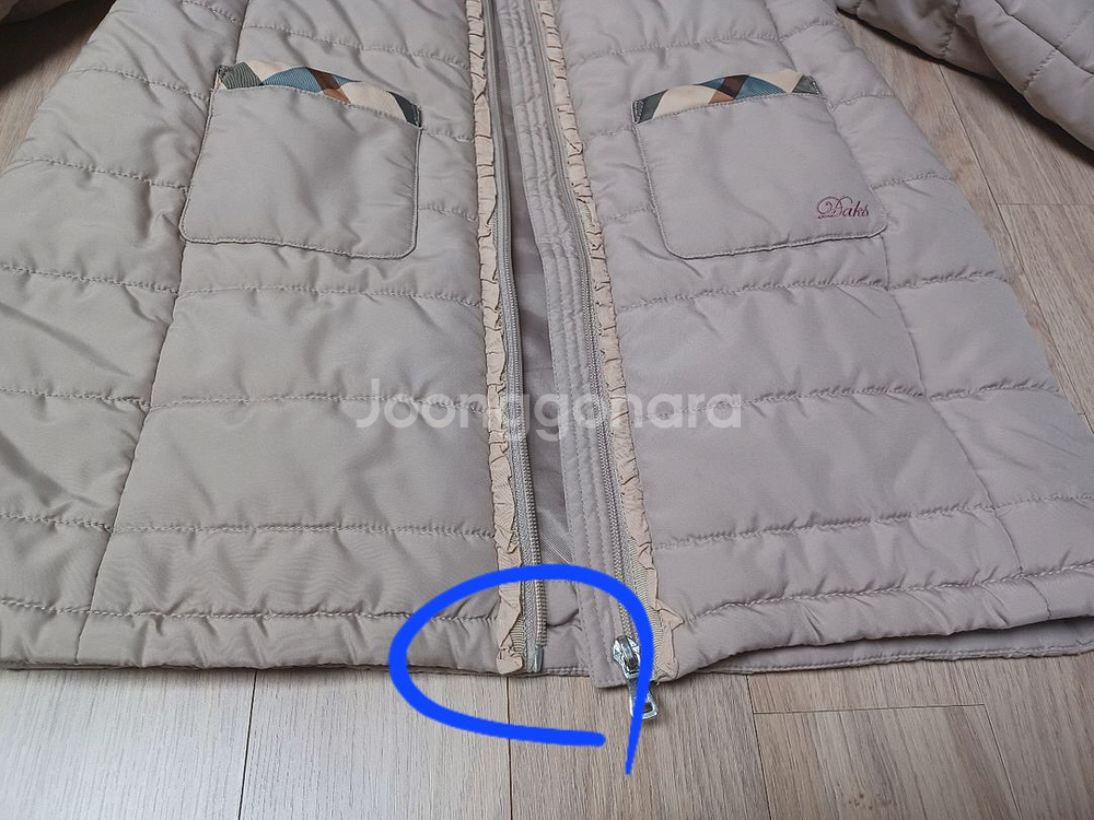 상태 양호한 닥스 키즈 퀼팅 자켓 150사이즈--6