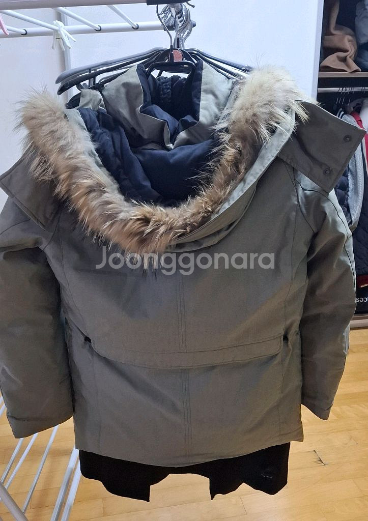 게스 카키 오리털 패딩 / 사이즈 ~ 95.--3