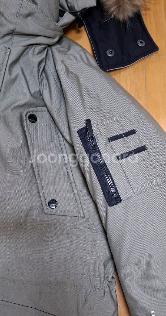 게스 카키 오리털 패딩 / 사이즈 ~ 95.--4