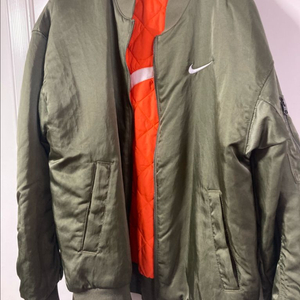 나이키 스우시 리버시블 ma-1 M 여성용