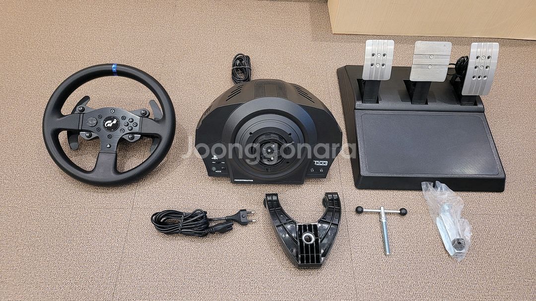 레이싱휠 트러스트마스터 T300 RS GT 에디션 판매--0