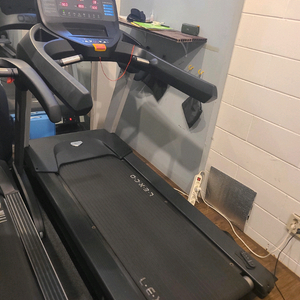 렉스코 런닝머신 L5