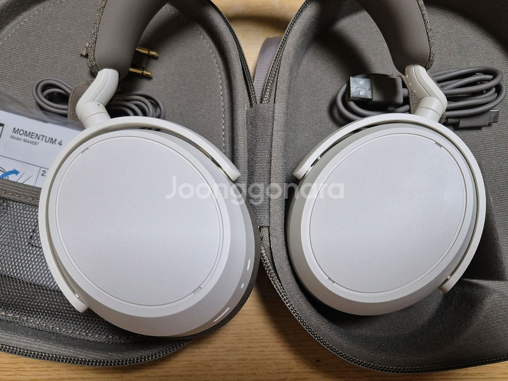 젠하이저 모멘텀4 S급 헤드폰 팝니다.--3