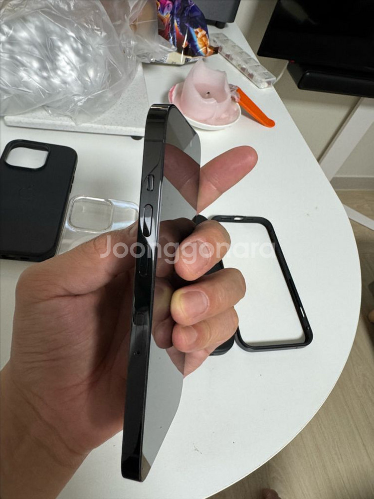 아이폰14프로 256 블랙 배터리89 팝니다--1