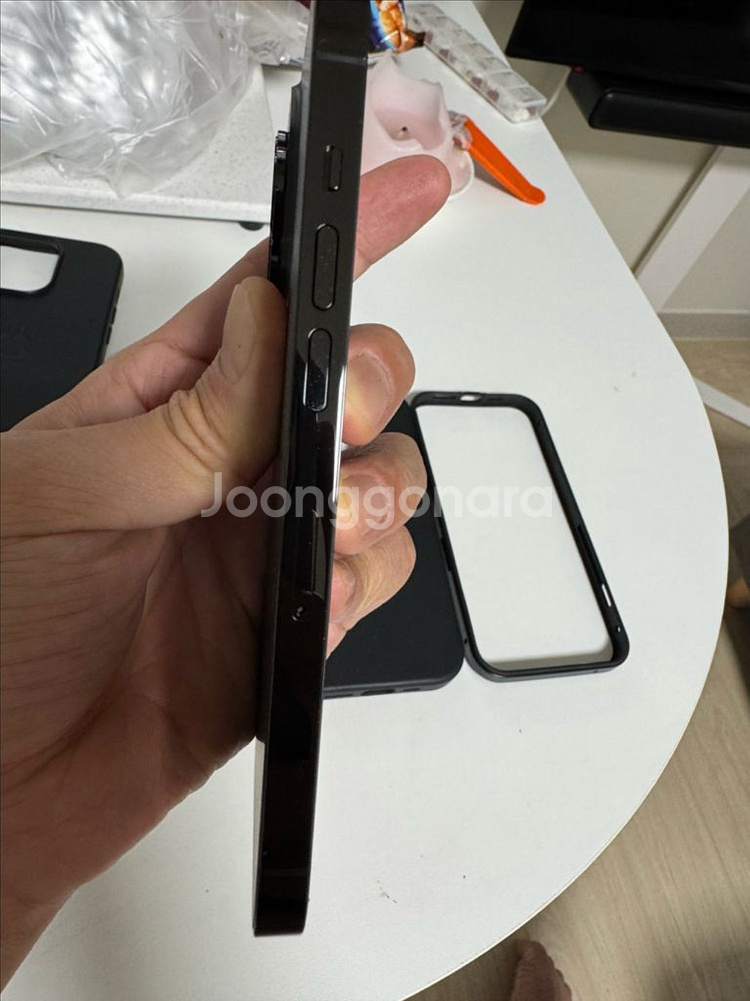 아이폰14프로 256 블랙 배터리89 팝니다--2