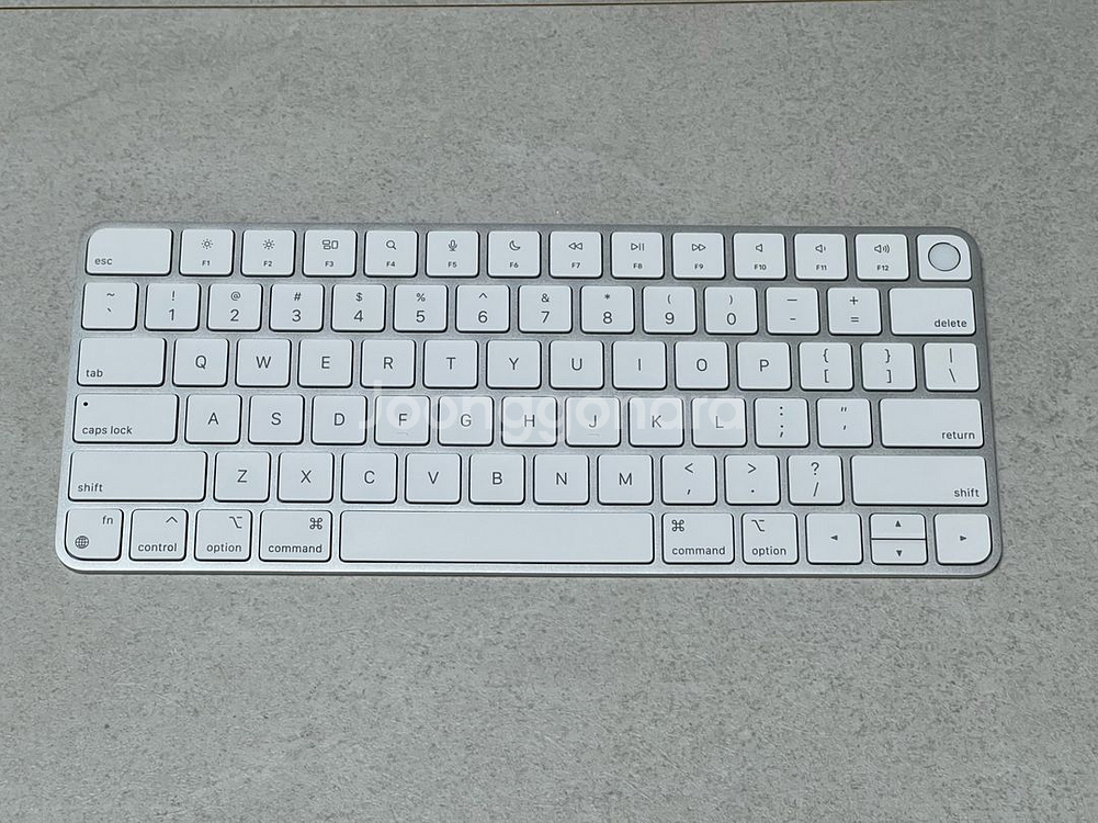 애플 매직 키보드 터치아이디. 영문 각인--0