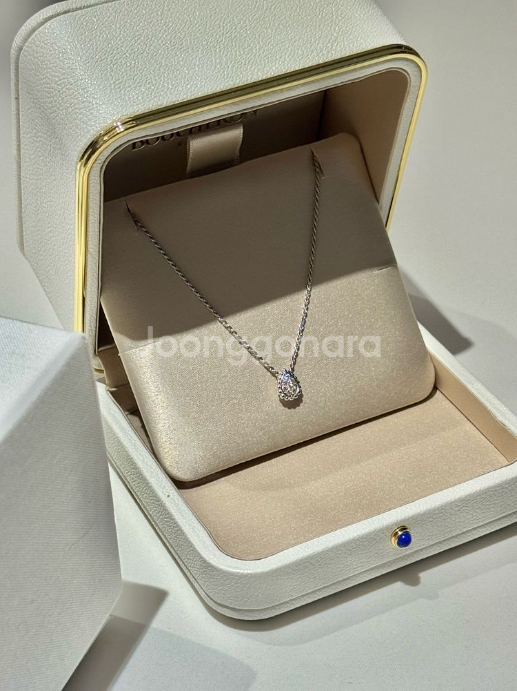 부쉐론 쎄뻥 보헴 xs 화이트골드 목걸이--0