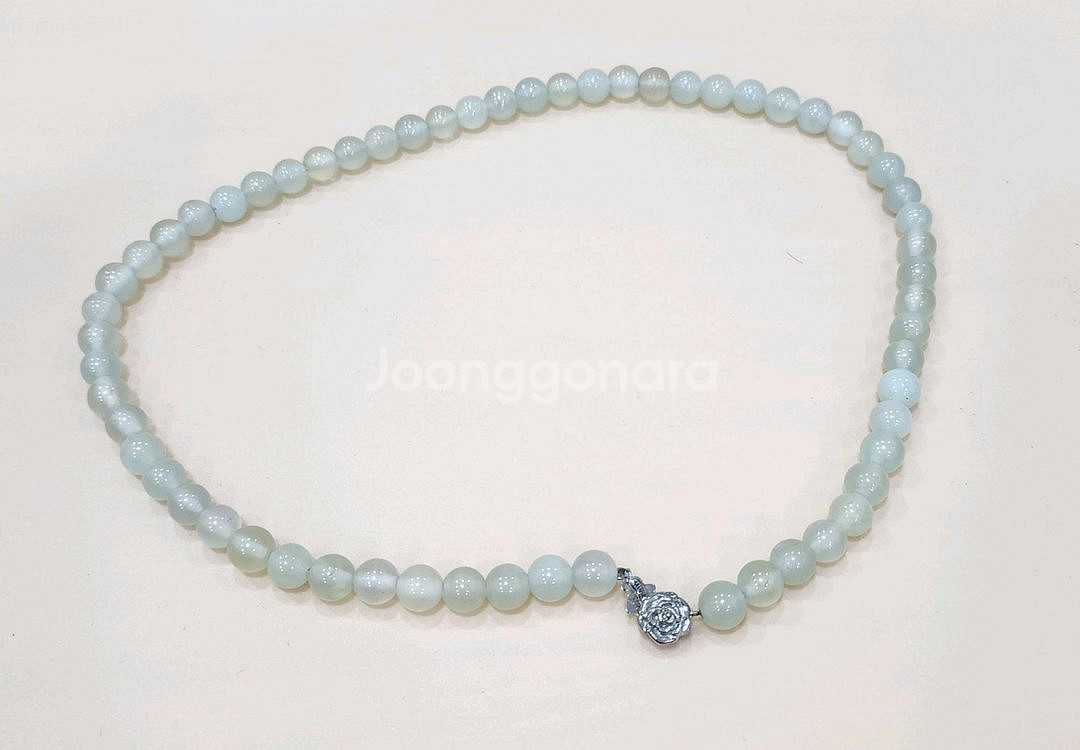 #106 예쁜 옥 목걸이.--0