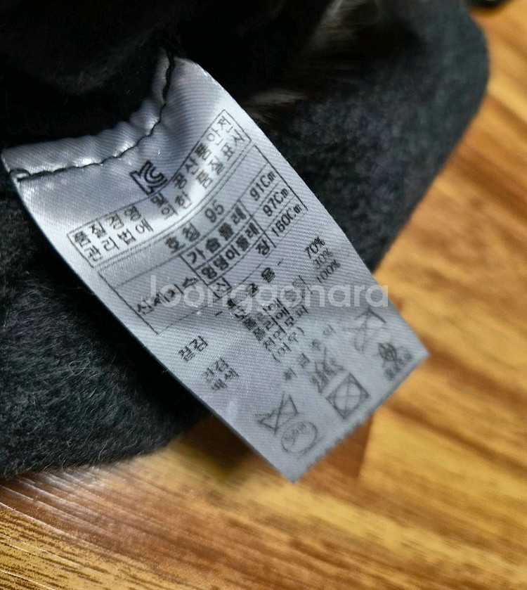 Olivia Lauren 풍성한 폭스퍼조끼 95--8