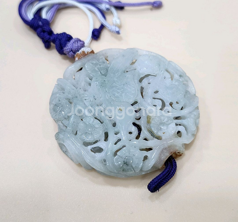 #110 옥 노리개.--1