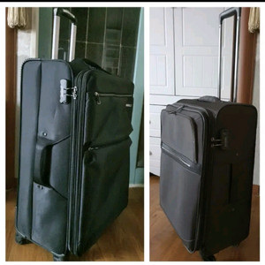 대형케리어4륜바퀴비번장치확대지퍼저렴히3만원외케리어배낭덤