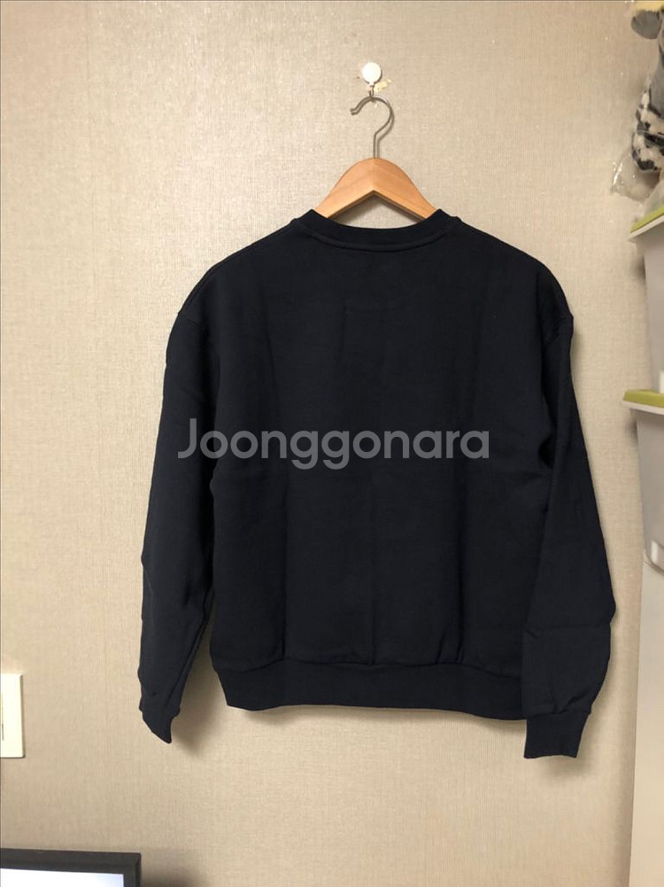 (새상품)지오다노 기모맨투맨--1