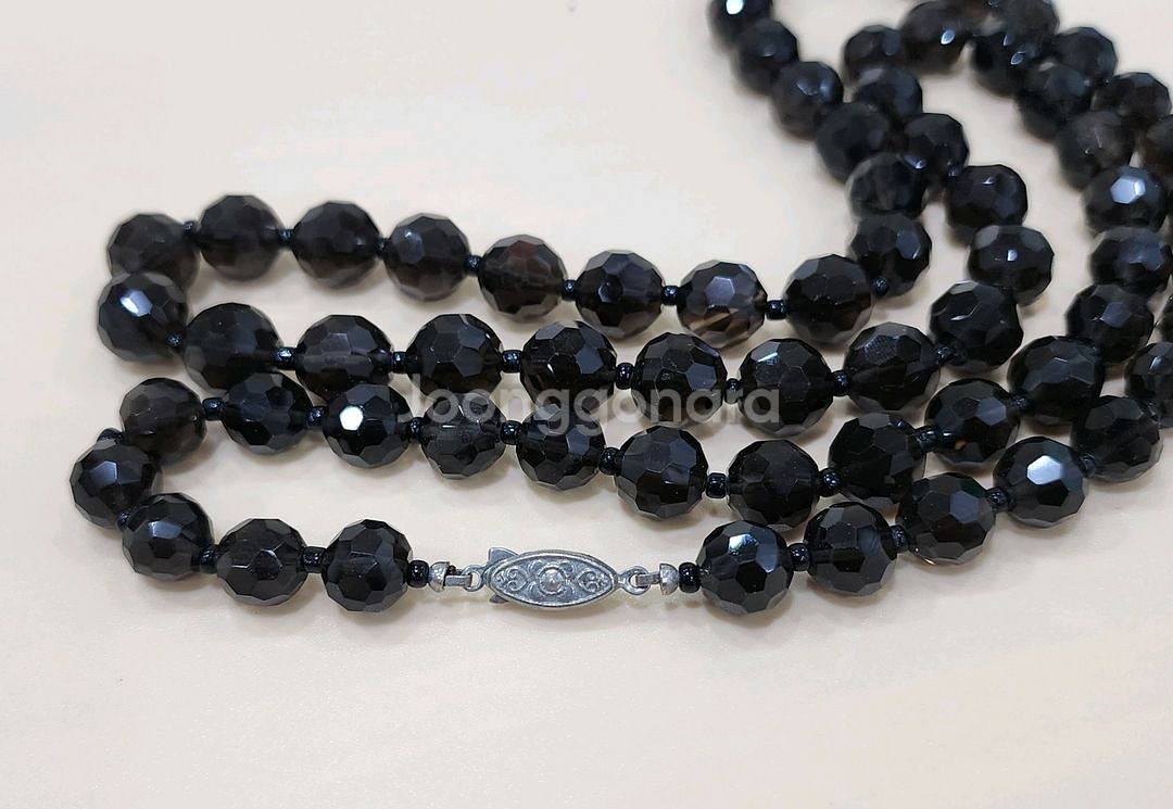 #114 예쁜 수정 목걸이.--1