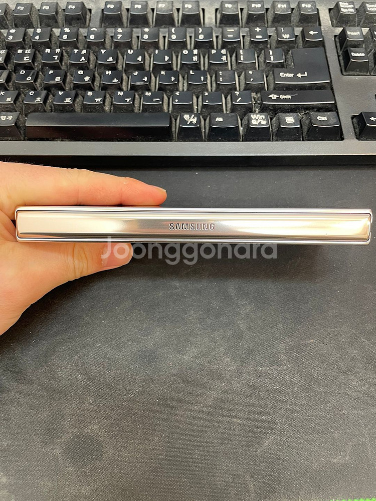 갤럭시Z폴드4 베이지 256GB 무잔상 상태좋은 중고51만1000원팝니다--5