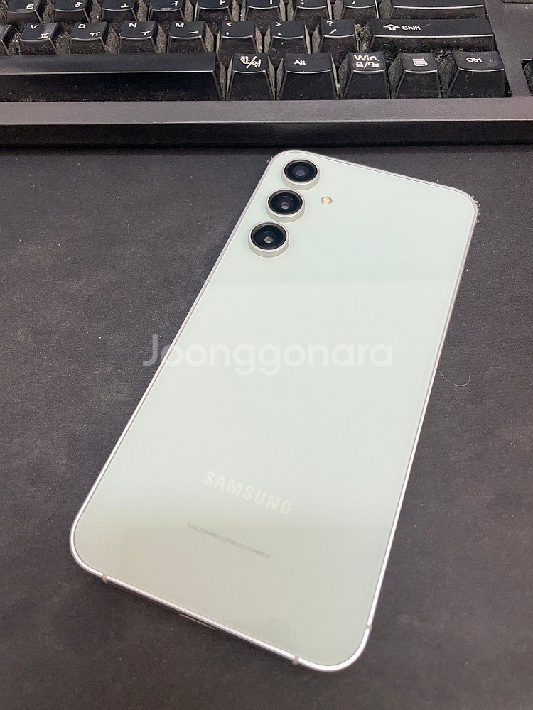 갤럭시S23FE 민트 256GB 무잔상 상태좋은 중고38만3천팝니다--0