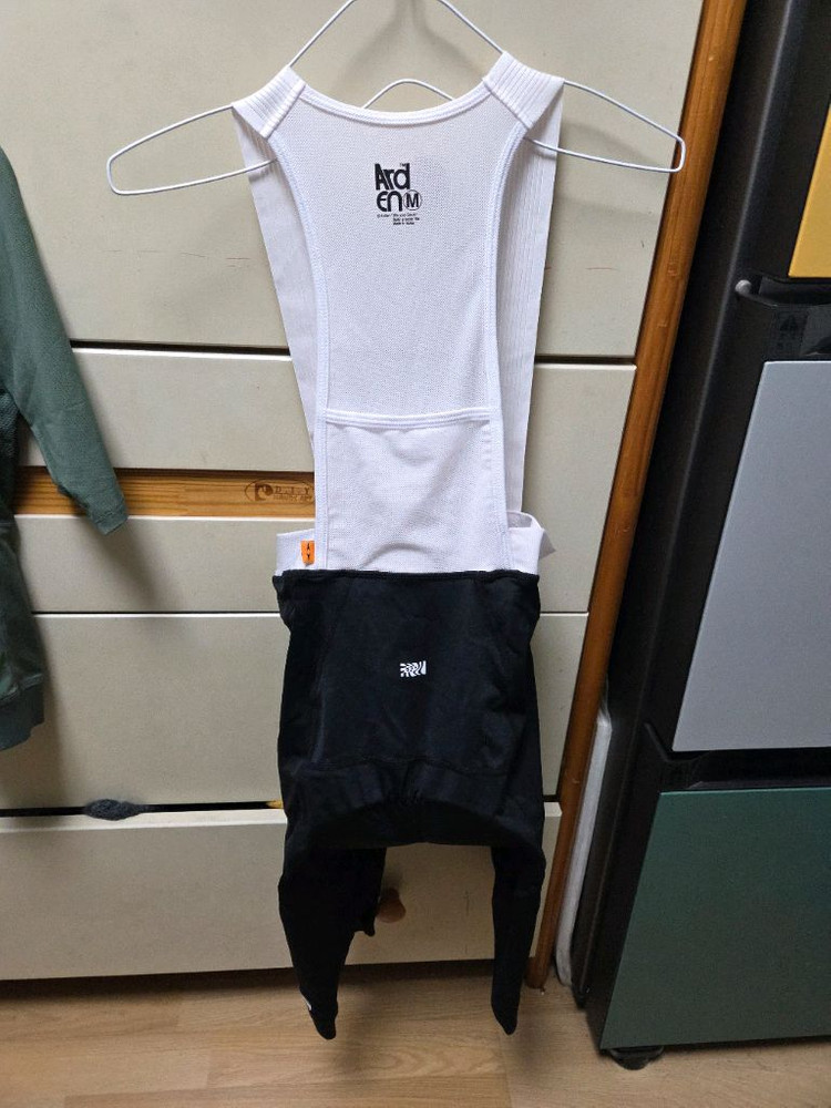 아덴저지 빕숏 새상품--4