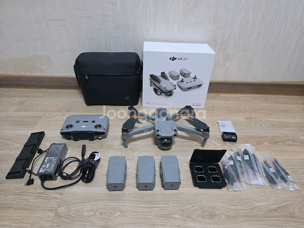 DJI 에어2S 플라이 모어 콤보--0