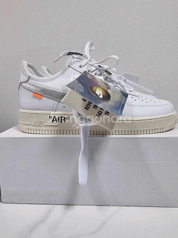 나이키 x 오프화이트 에어포스 1 로우 컴플렉스콘--0