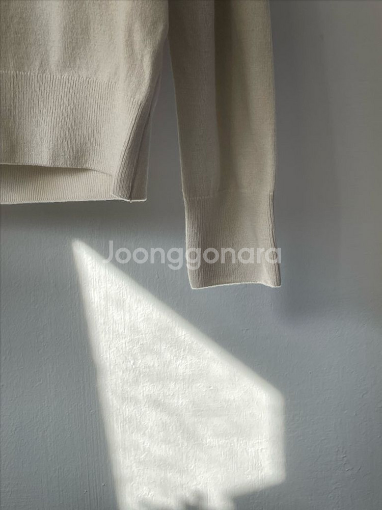 아크네 스튜디오 메리노울 페이스로고 니트 베이지 새상품--4