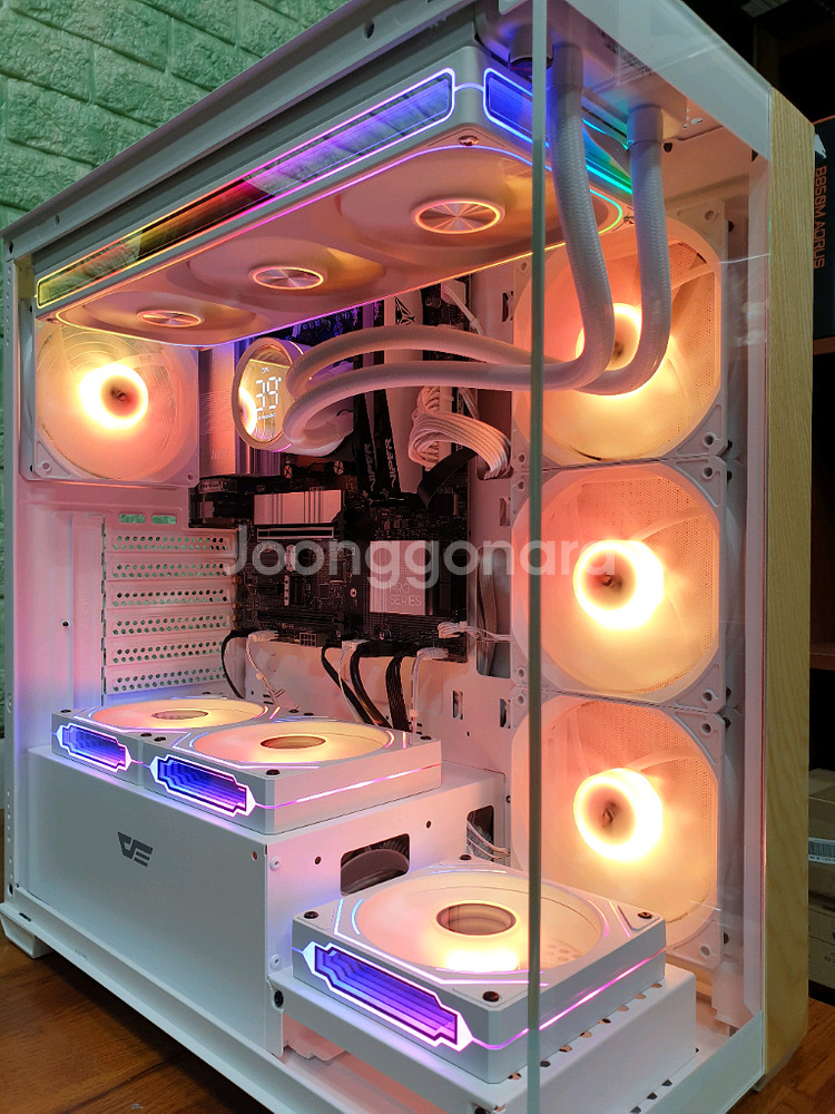 미사용 ) 9800X3D & RTX5070TI 컴퓨터--3