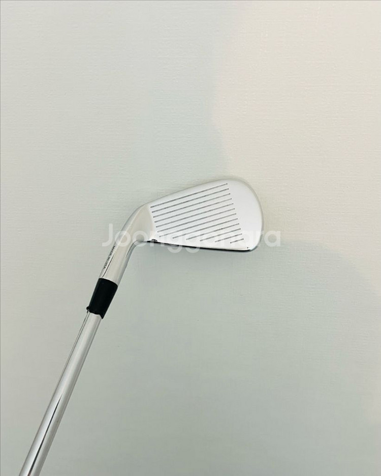 타이틀리스트 710 AP2 3번아이언 팝니다--1