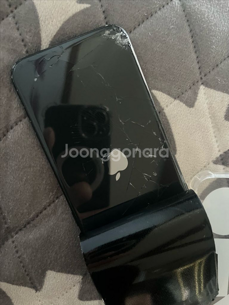 아이폰 SE 2세대 블랙 64--3