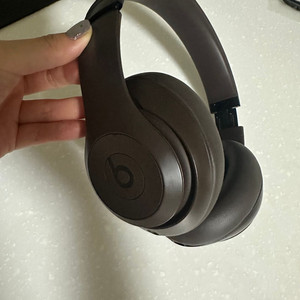 비츠 스튜디오 프로 딥브라운