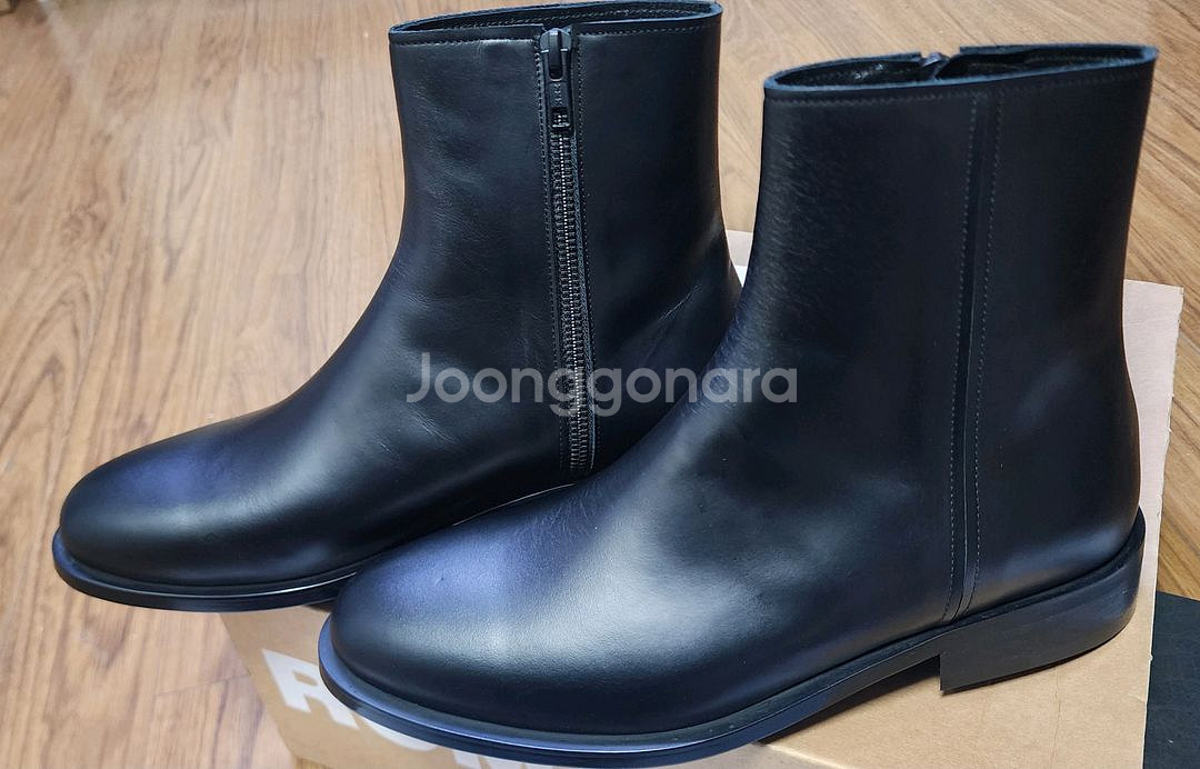 [새상품]로맨틱무브 뉴탐페레 집업부츠 260사이즈--3