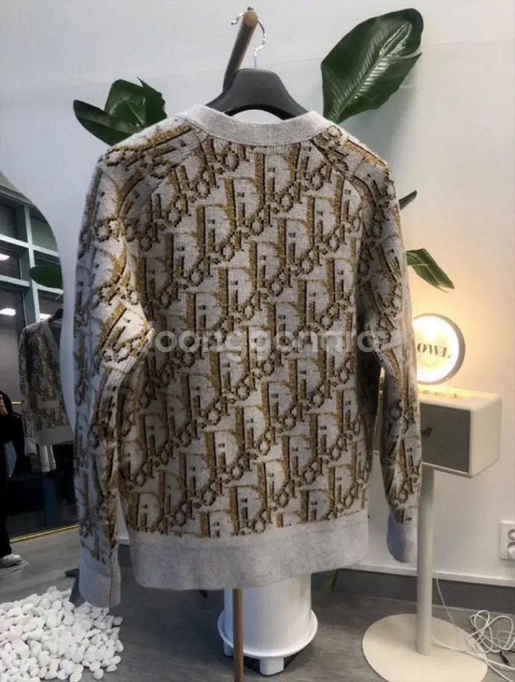 [새상품급]디올 오블리크 가디건 M--1