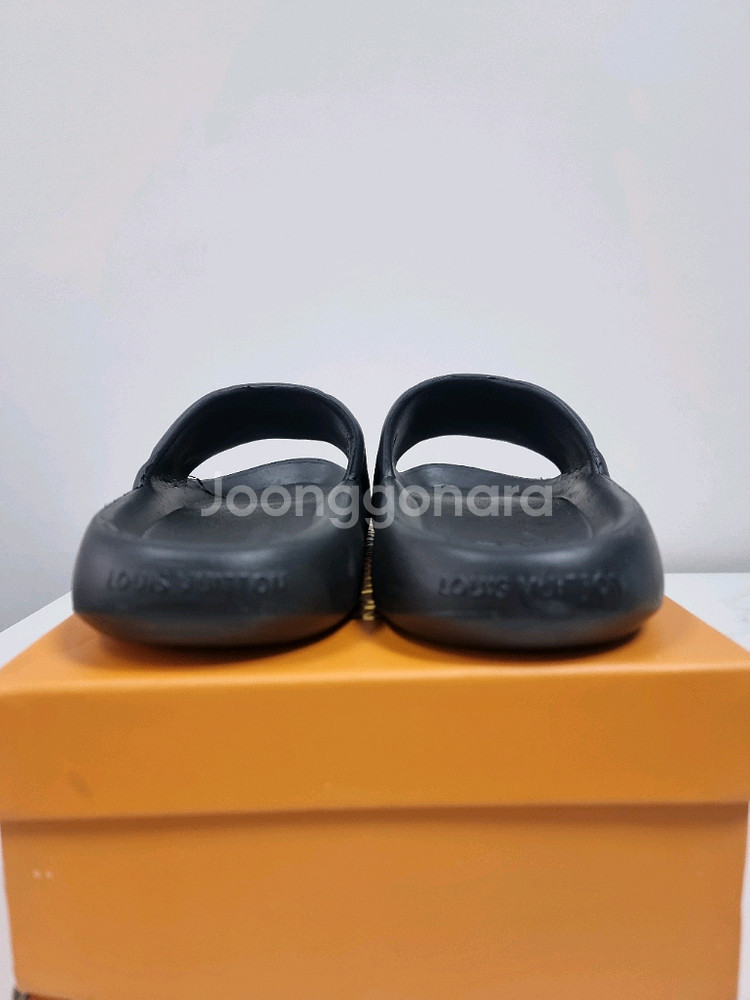 루이비통 슬리퍼--5