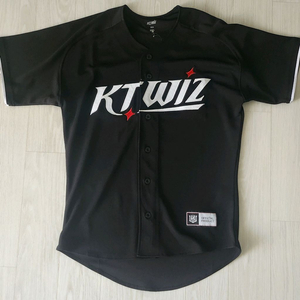 KT위즈 2025 레플리카 원정 장진혁 유니폼 팔아요.