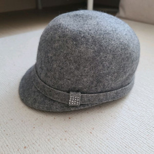 자라 키즈 ) 울 100% 그레이 승마모자 여아 겨울햇