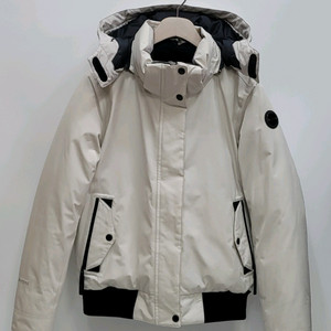 블랙야크 고어덱스 다운 패딩 후드 자켓 / 여 90