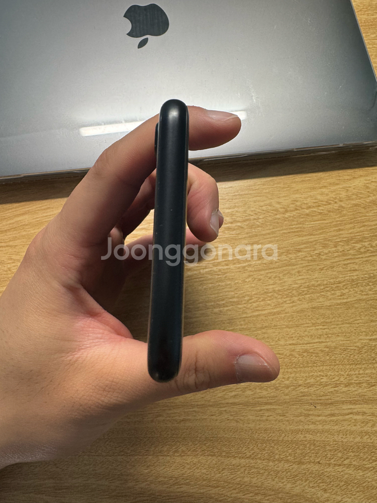 아이폰SE2 블랙 128GB--4