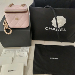 샤넬 베니티 미니백