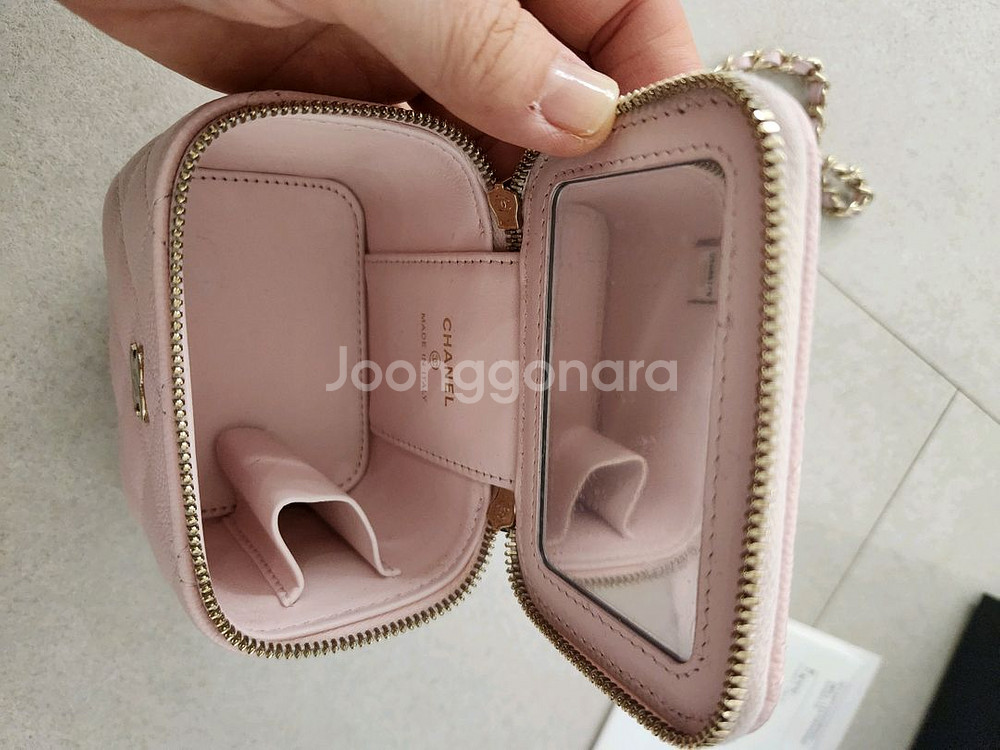 샤넬 베니티 미니백--6