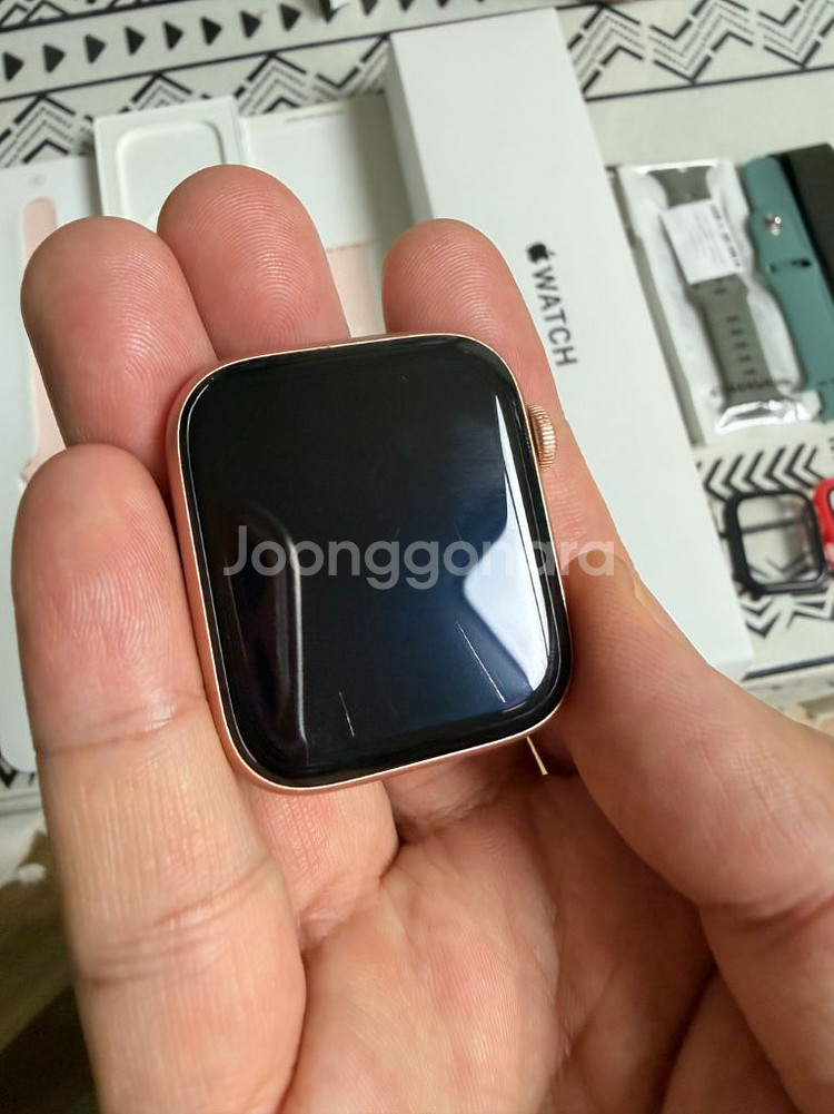 애플워치se 44mm 샐룰러--1