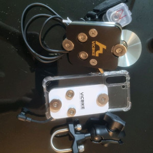 빅바이크 고속충전거치대 풀셋, 달리고 거치대