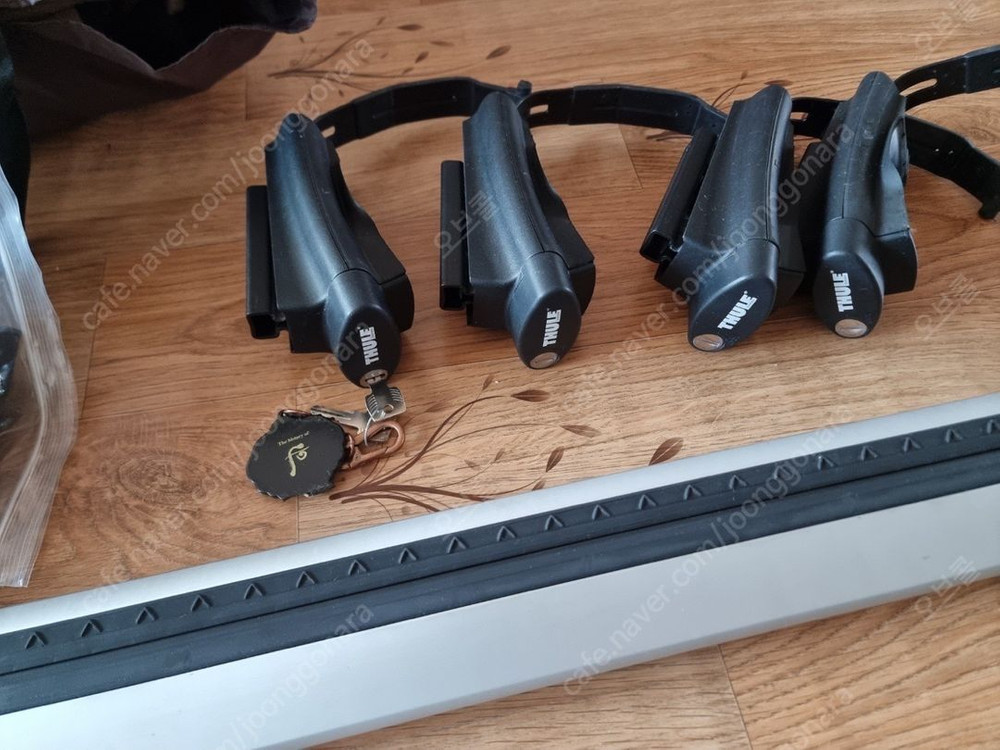 유일 탑쉐이드 어닝 차량용 하드케이스 어닝룸 툴레가로바 이미지