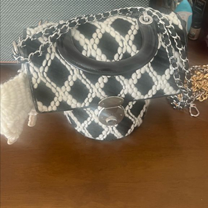 드주이 미까사 양모펠트