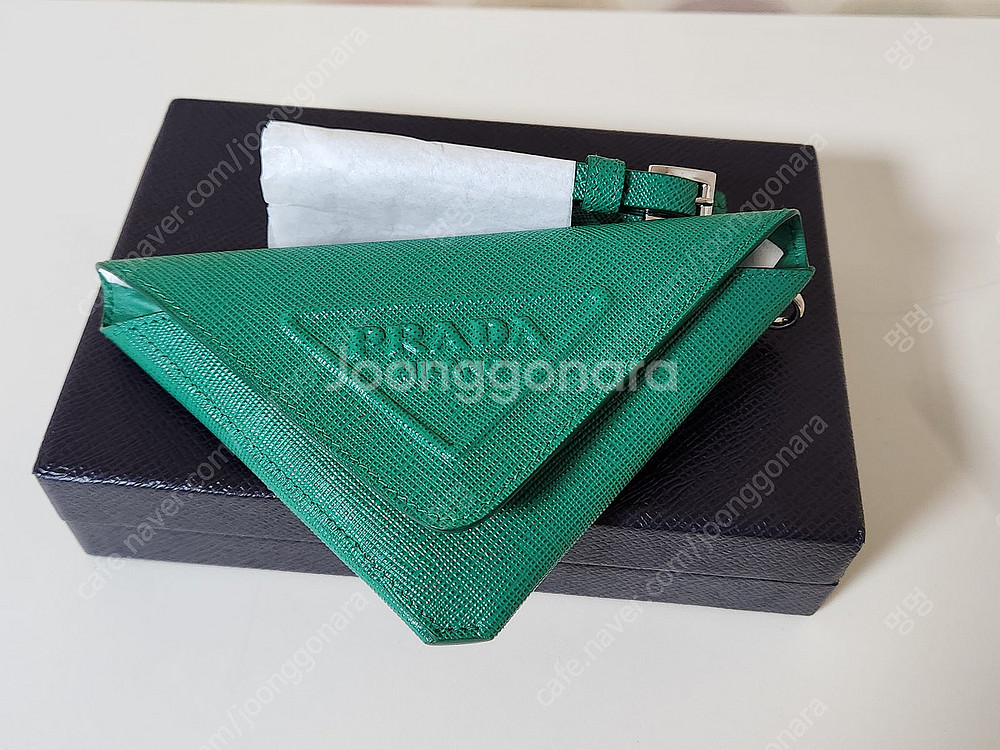 프라다 사피아노 레더 키링 (동전지갑 겸용)--1