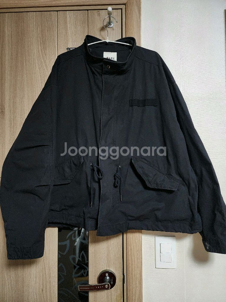 RARE 남여공용 오버핏 블랙 야상 점퍼--0