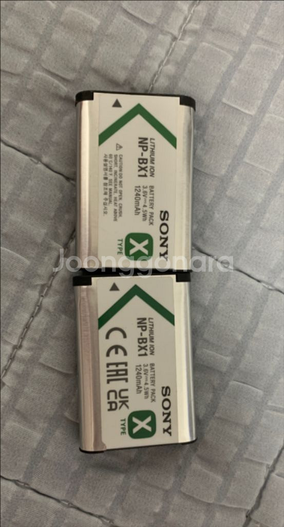 소니 충전기 BC-TRX 팝니다. NP-BX1 베터리--2