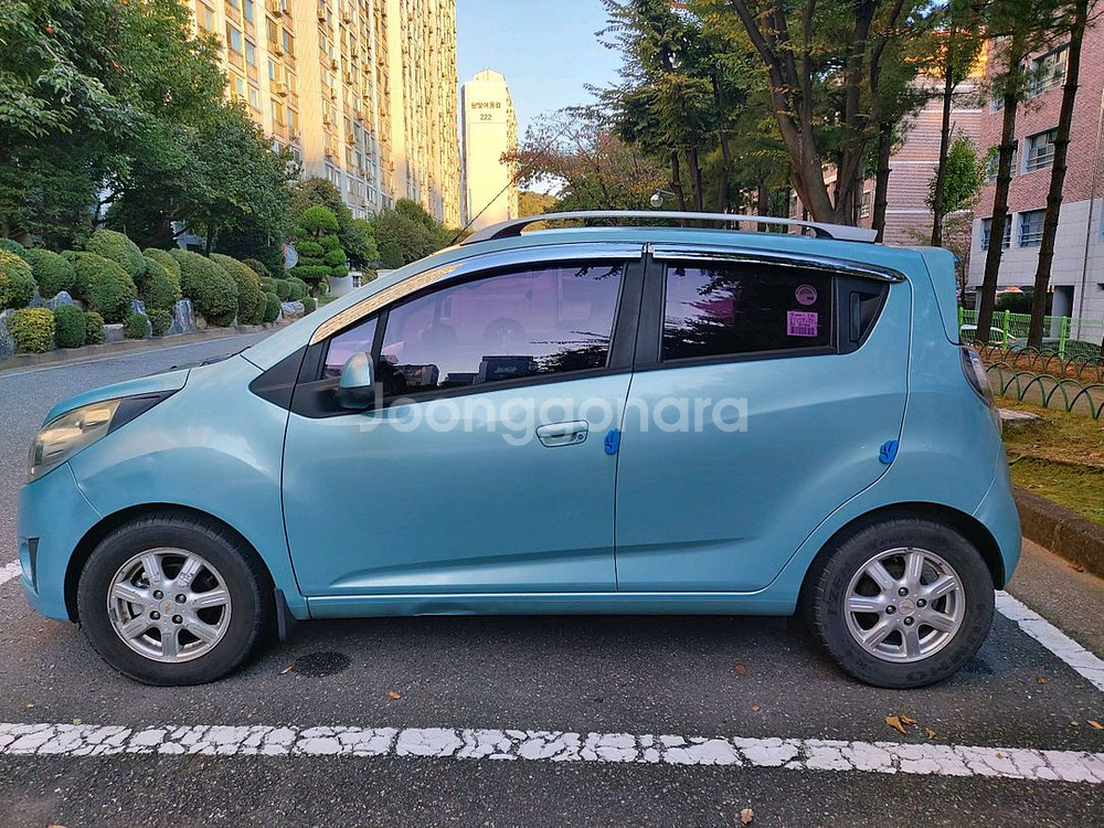 개인이팝니다.스파크LT 6만키로 오토 풀옵션 경차 소형--2