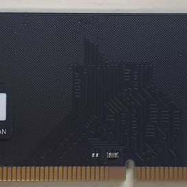 에센코어 ddr4 3200 16기가 팝니다