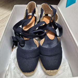 까스따네르 웨지힐 네이비 35