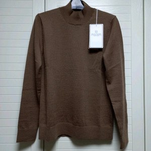 쏘울 메리노울100 니트(66) ㅡ새상품